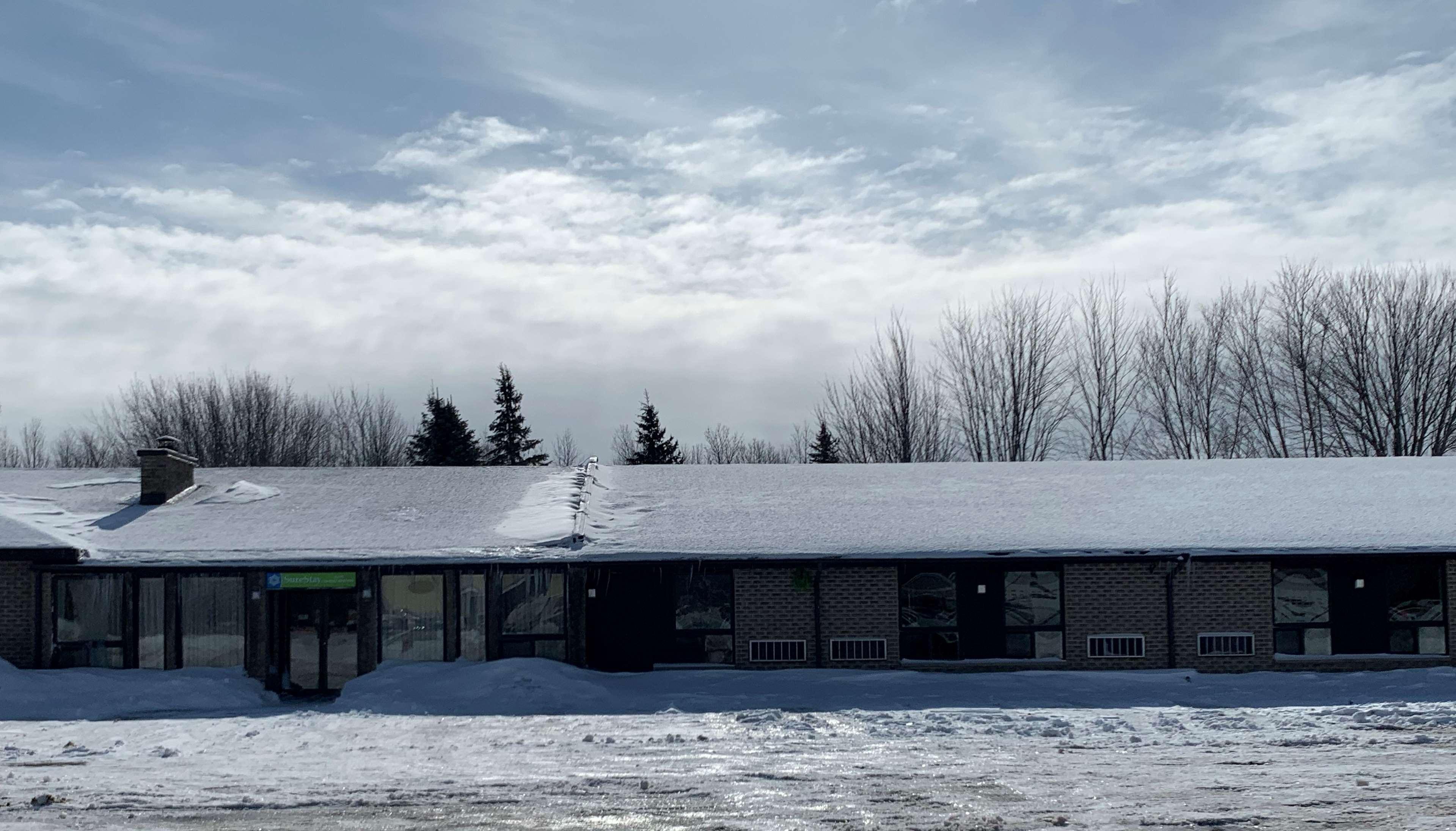 Surestay Hotel By Best Western Kemptville Екстериор снимка